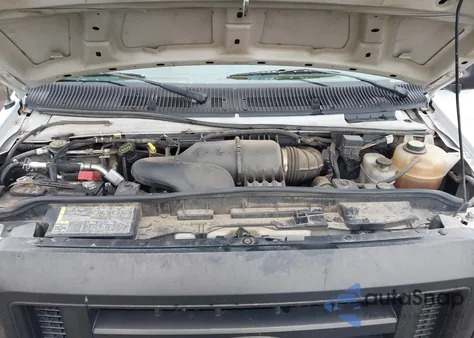 2008 Ford E-350 Super Duty Xl/Xlt z USA, uszkodzony, nr VIN 1FDSS31L28DA71925